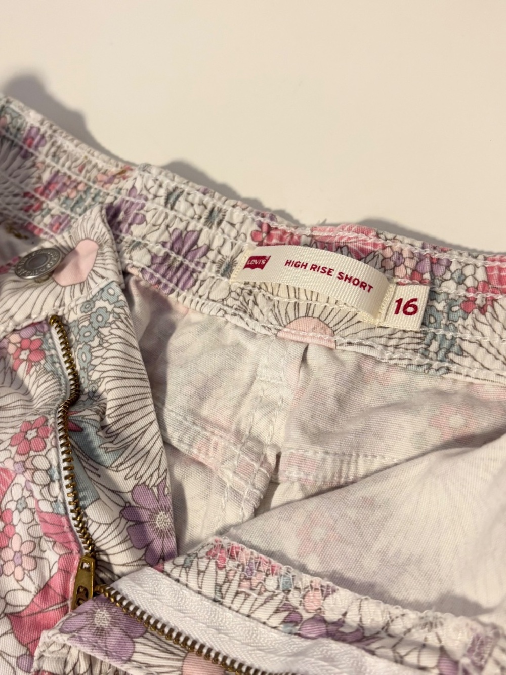 Levi Strauss Girls High Rise Shorts Elastic Waist Pink Purple Floral Flowers 16 - Picture 3 of 3